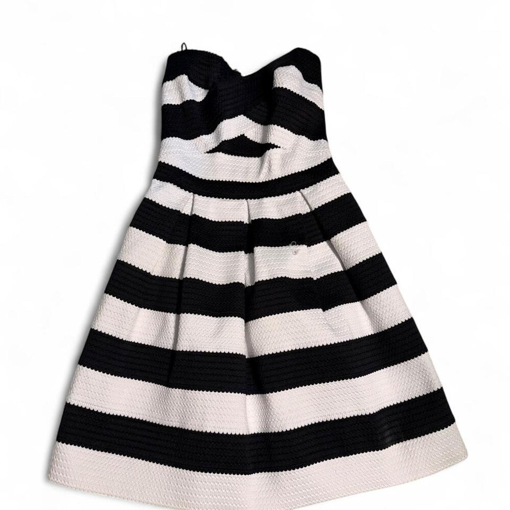 Express black and white striped dress #stripes #express